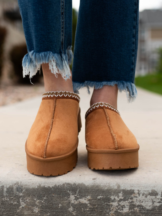 Brixley Tan Suede Clog