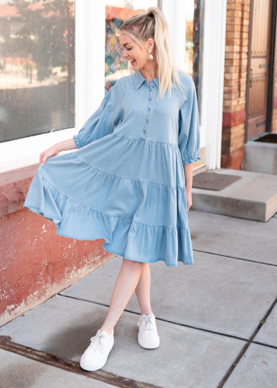 AnnaChambrayTieredDress_DSC5256.jpg Anna Chambray Tiered Dress