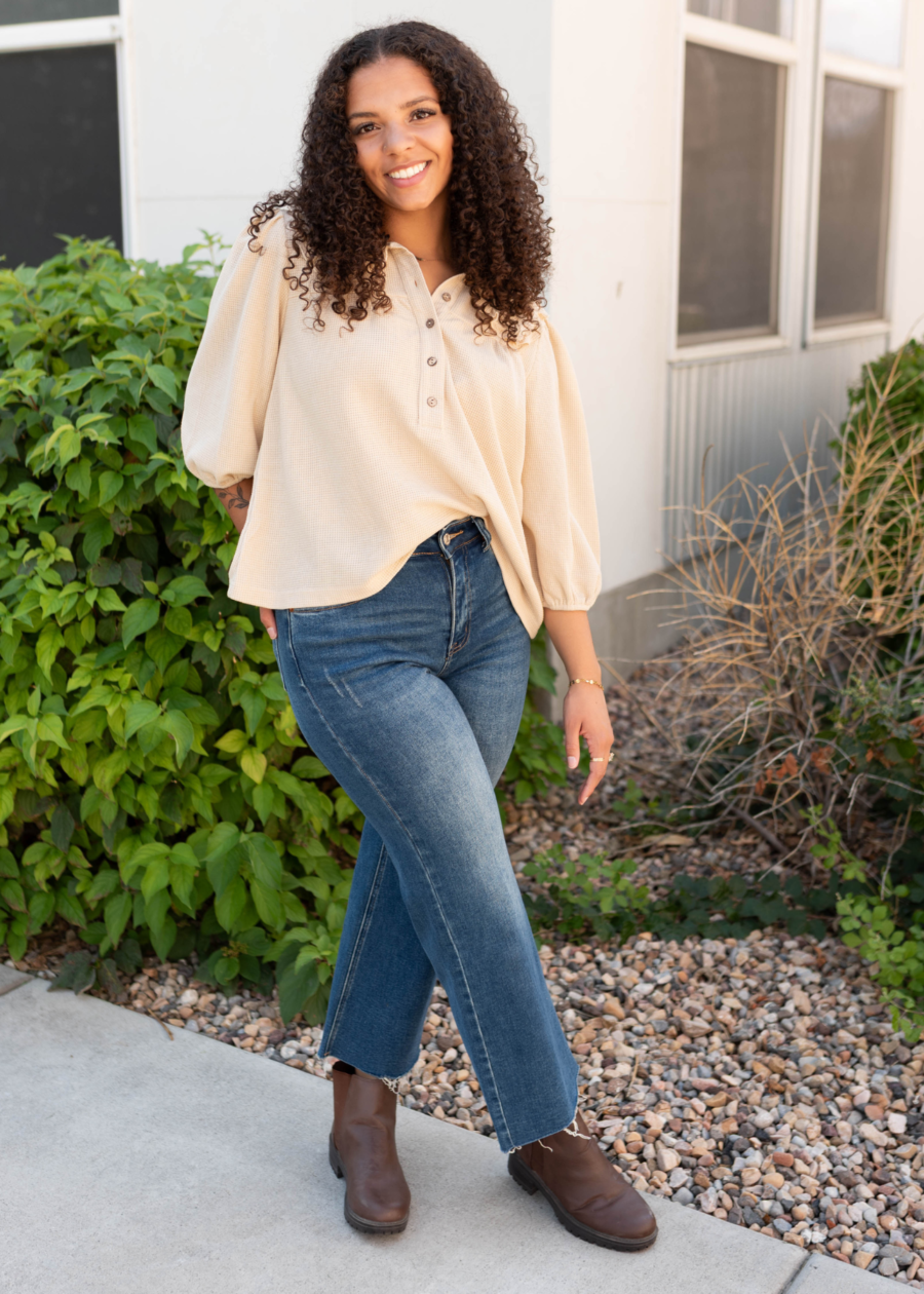BrooklynNaturalCollaredTop5.png Brooklyn Natural Collared Top