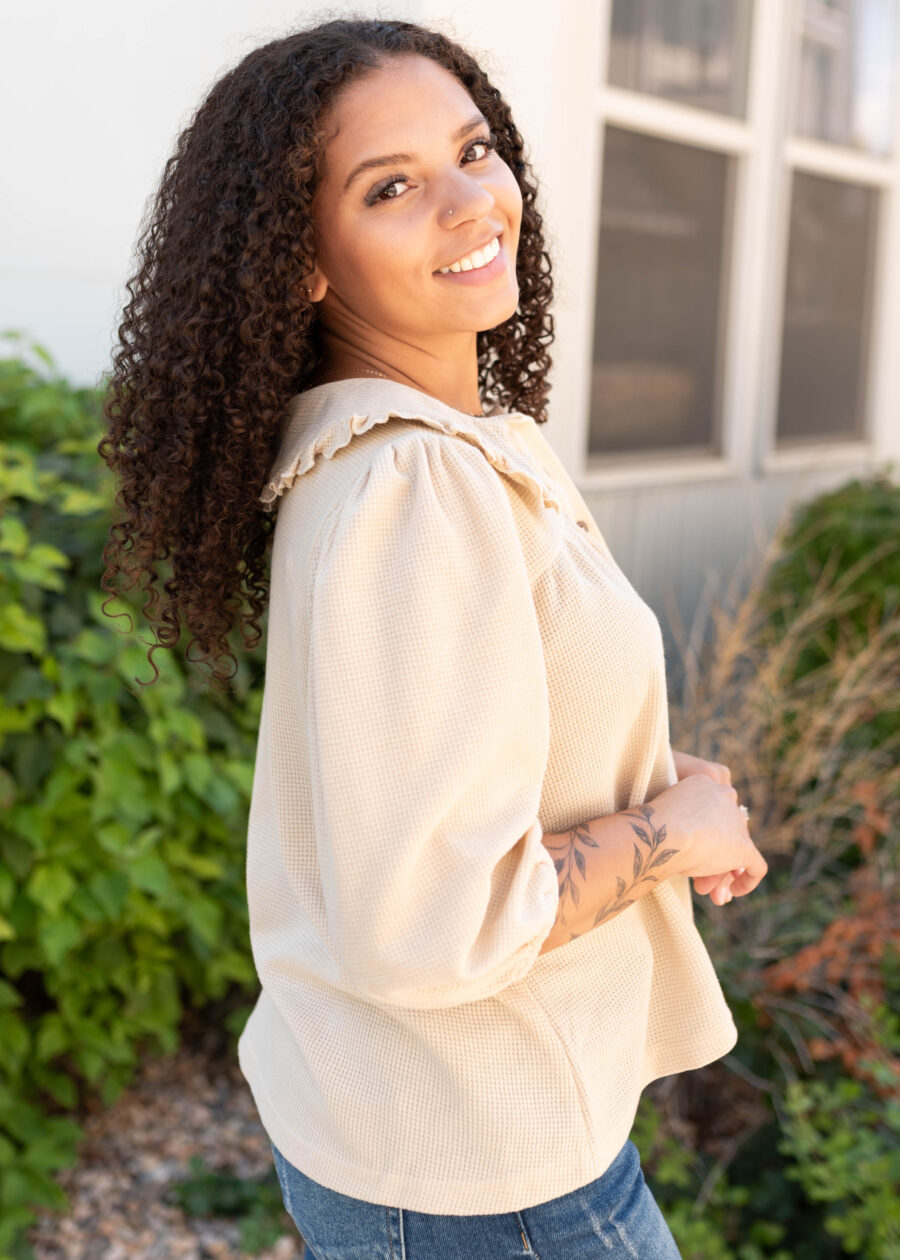 BrooklynNaturalCollaredTop_DSC8570.jpg Brooklyn Natural Collared Top