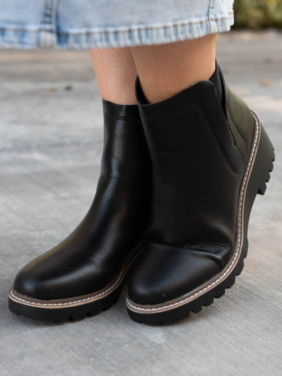 Mya Black Ankle Boots