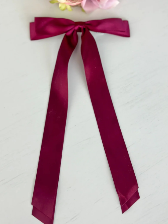 Remi Wine Bow